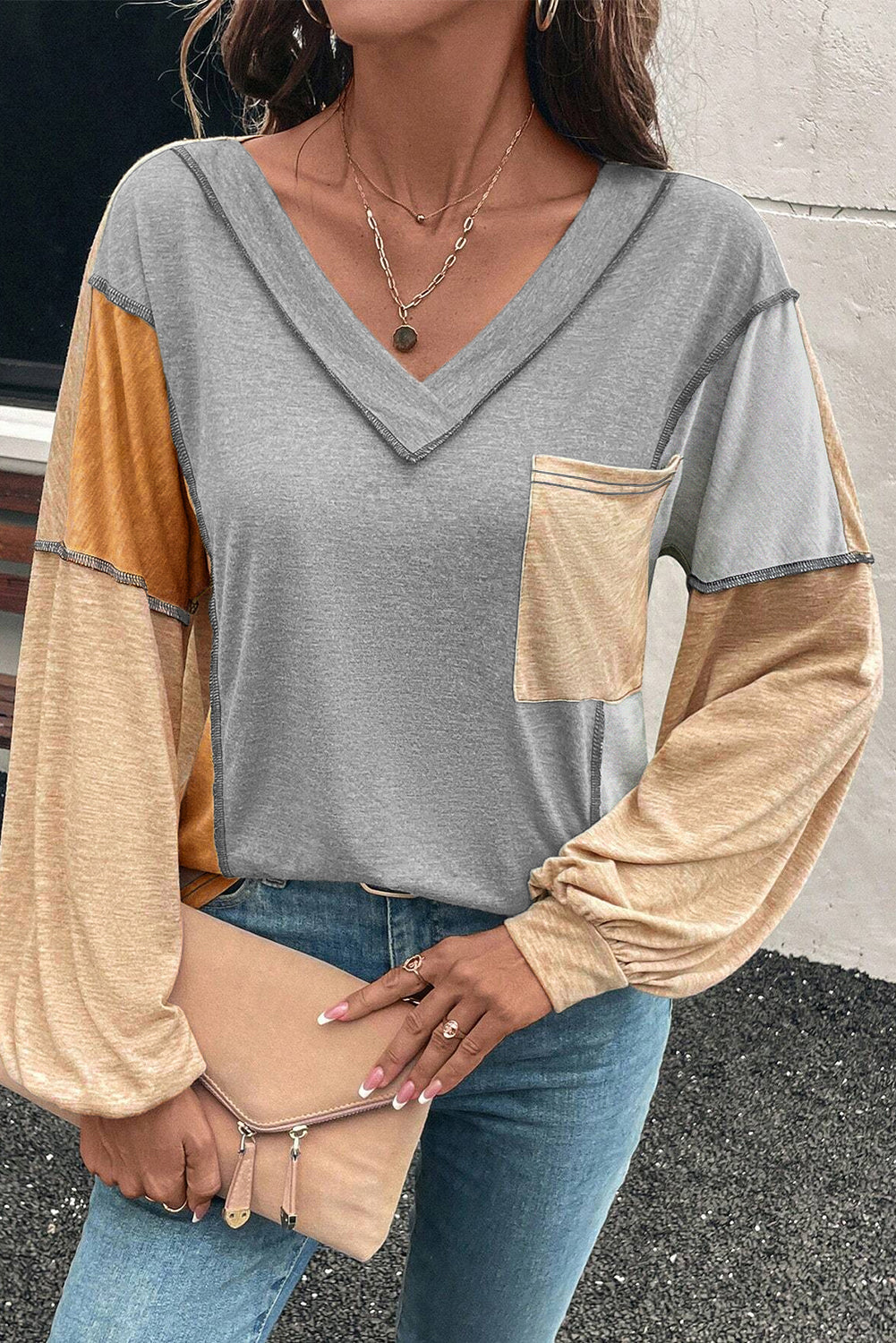 High Exposed Stitching Colorblock V Neck Long Sleeve Top