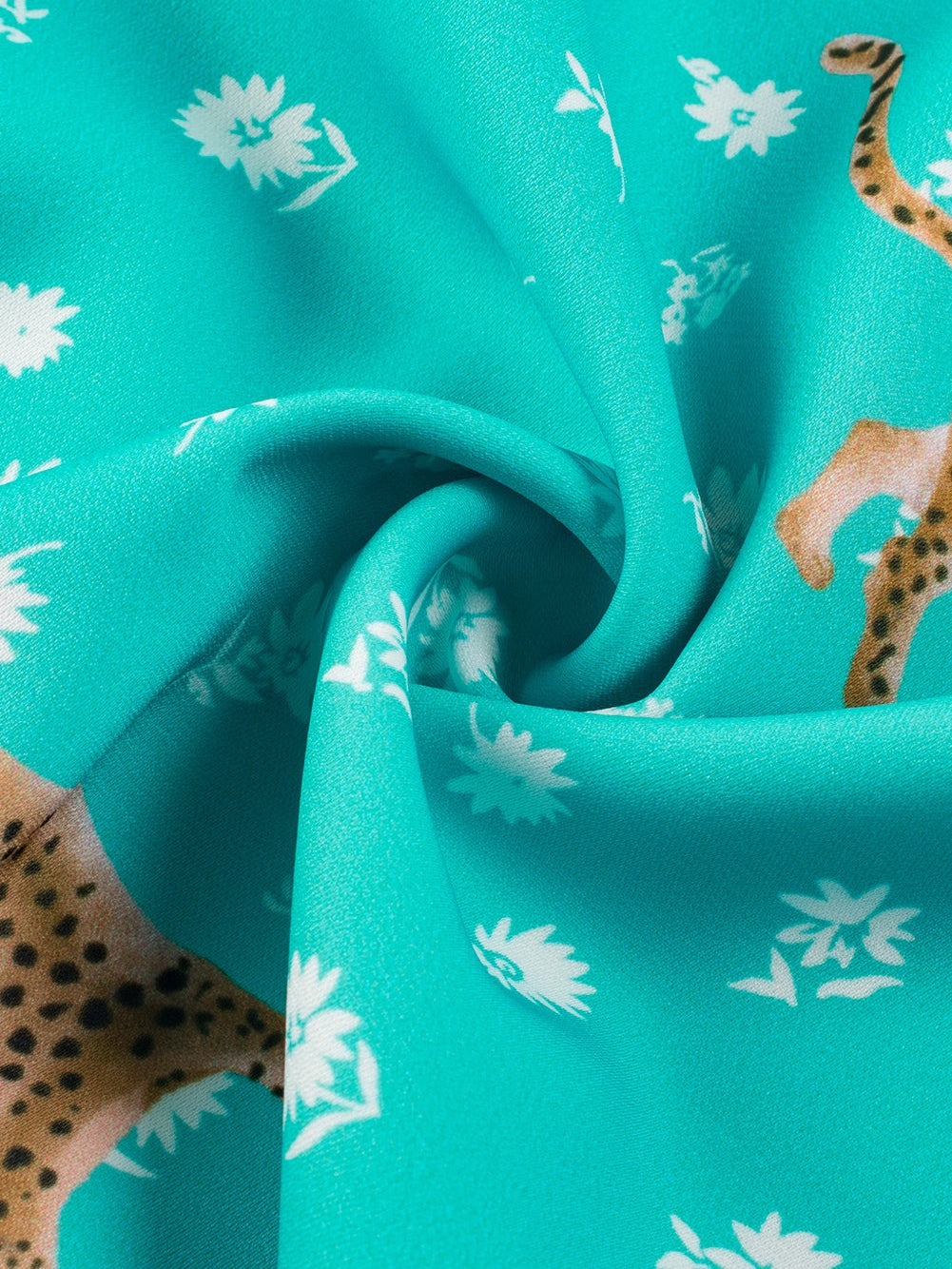 Green Cheetah Print V Neck Short Sleeve Plus Top