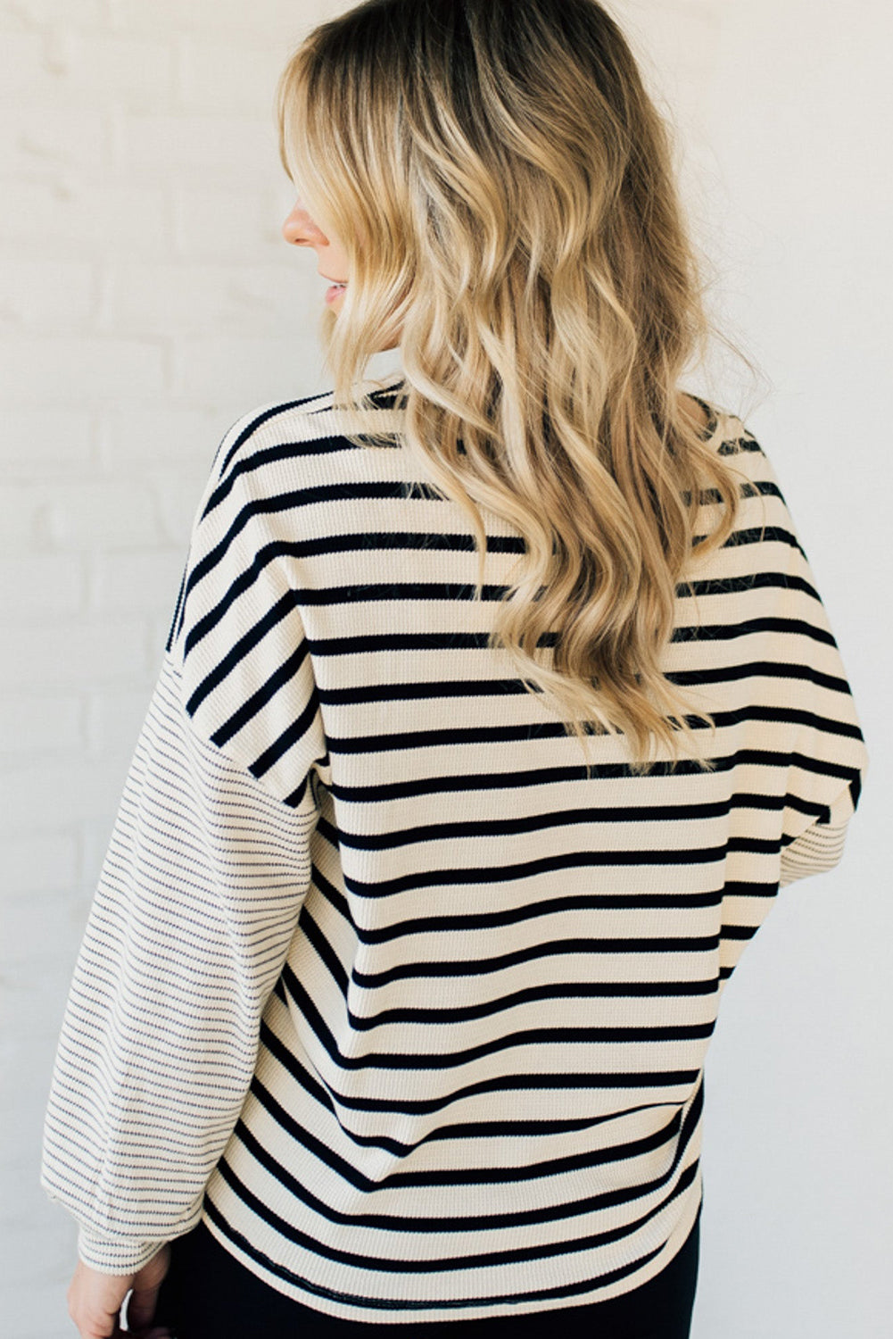 Black Stripe Mixed Pattern Thermal Knit Casual Sweatshirt