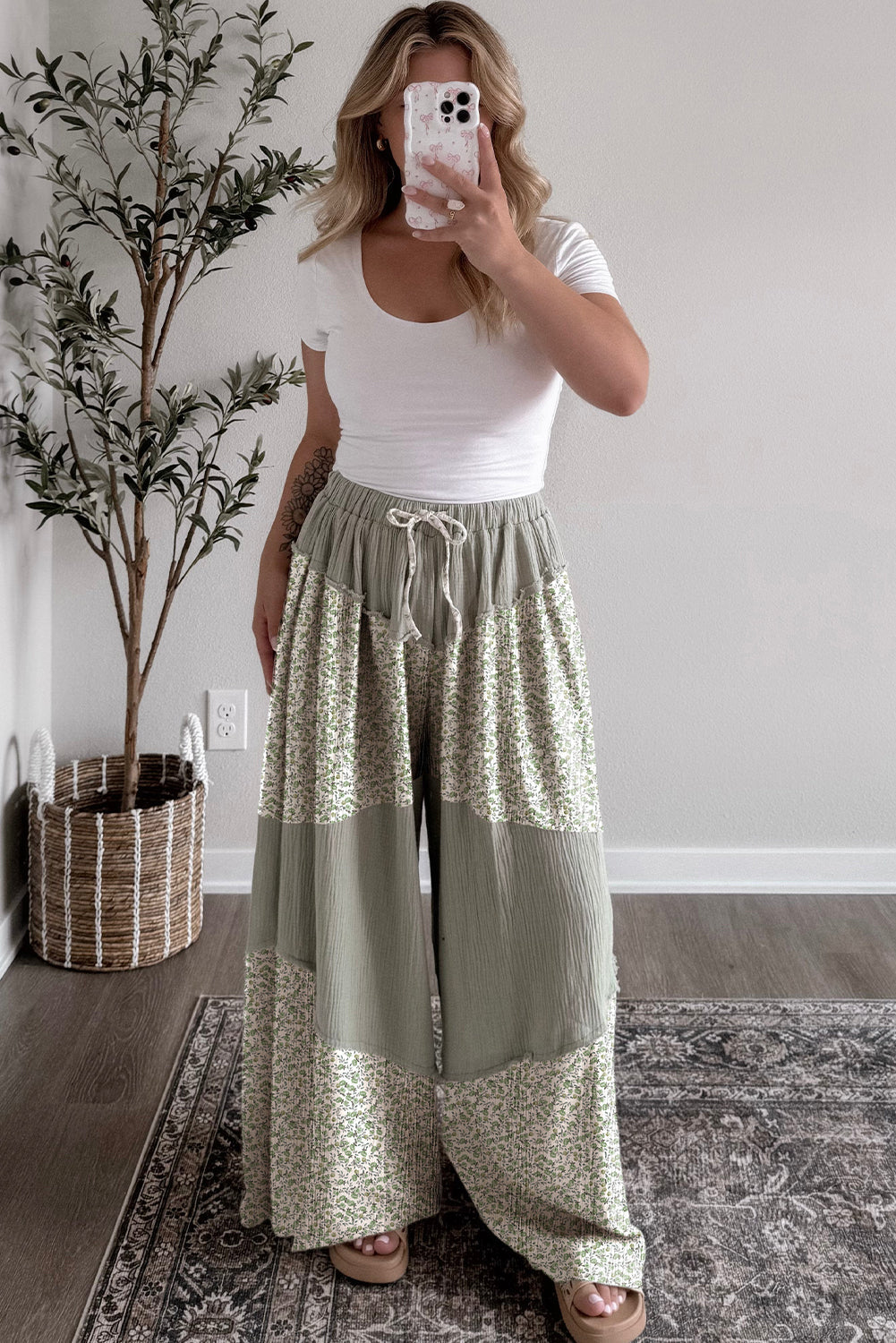 Green Raw Seam Floral Color Block Patchwork Crinkled Wide Leg Pants