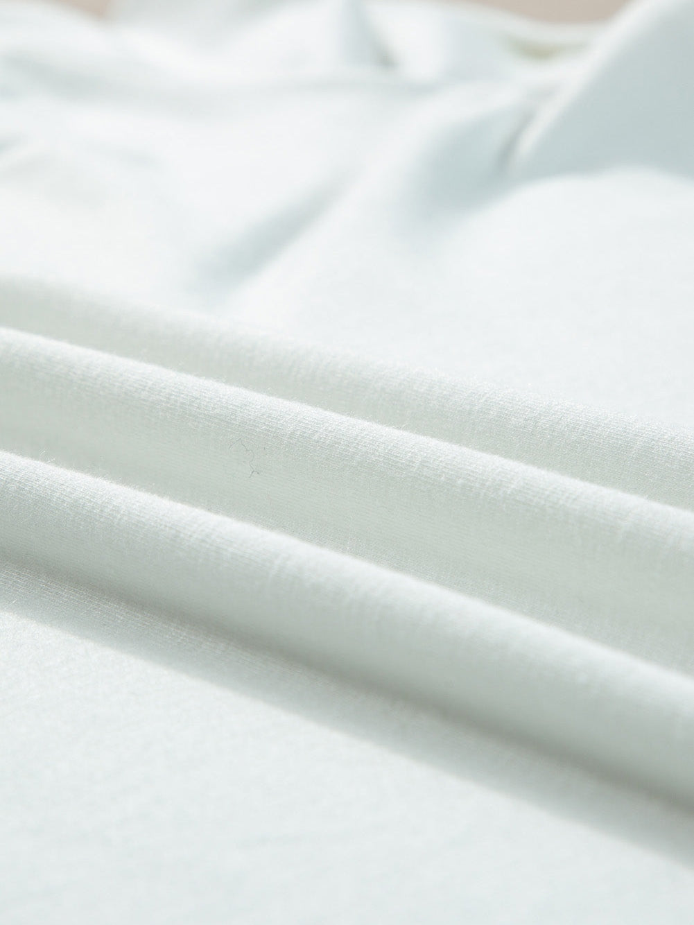 Stylish White Rolled Sleeve Plus Size Tee