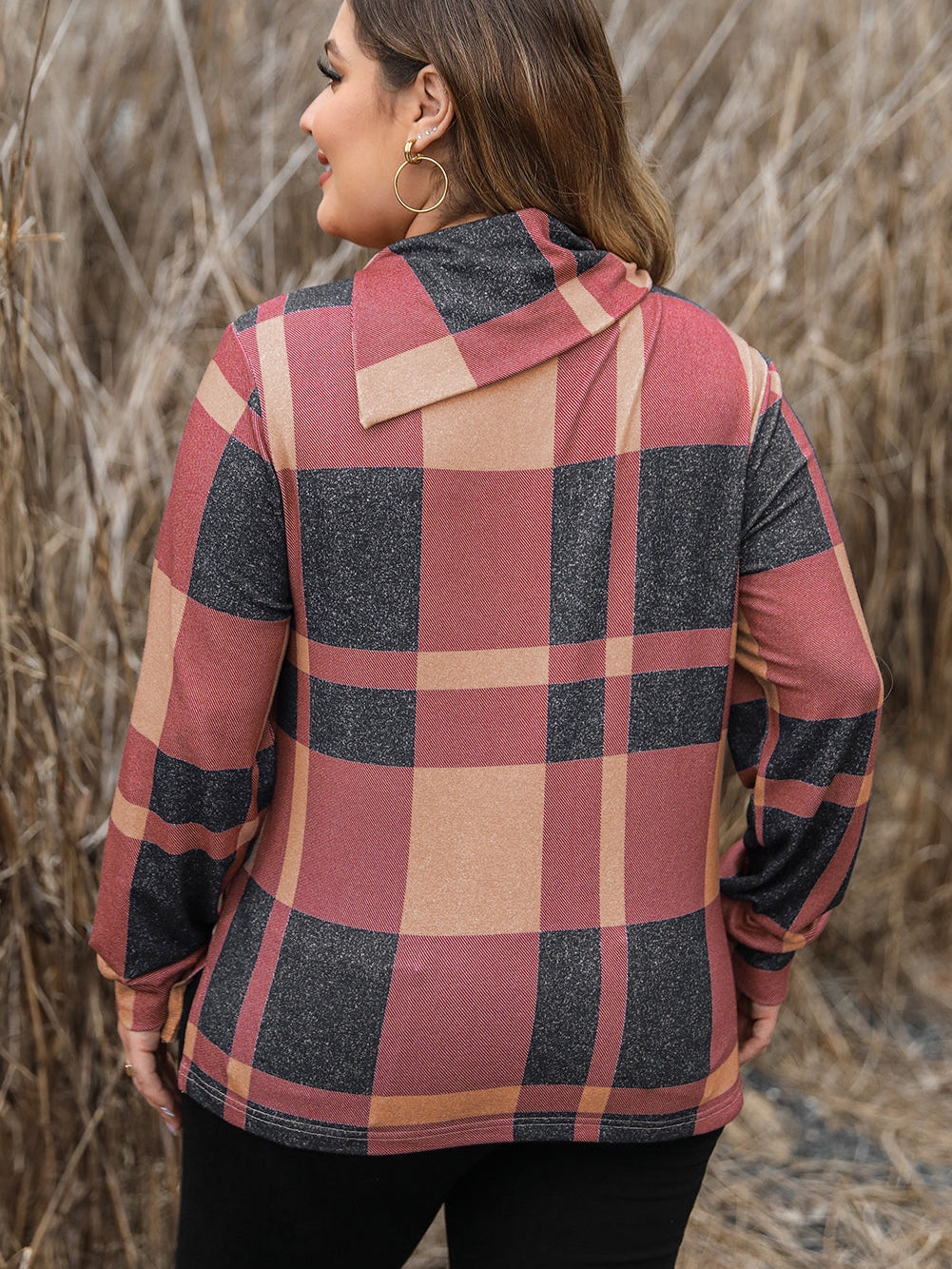 Mineral Red Geometric Print Plus Size Long Sleeve Collared Top