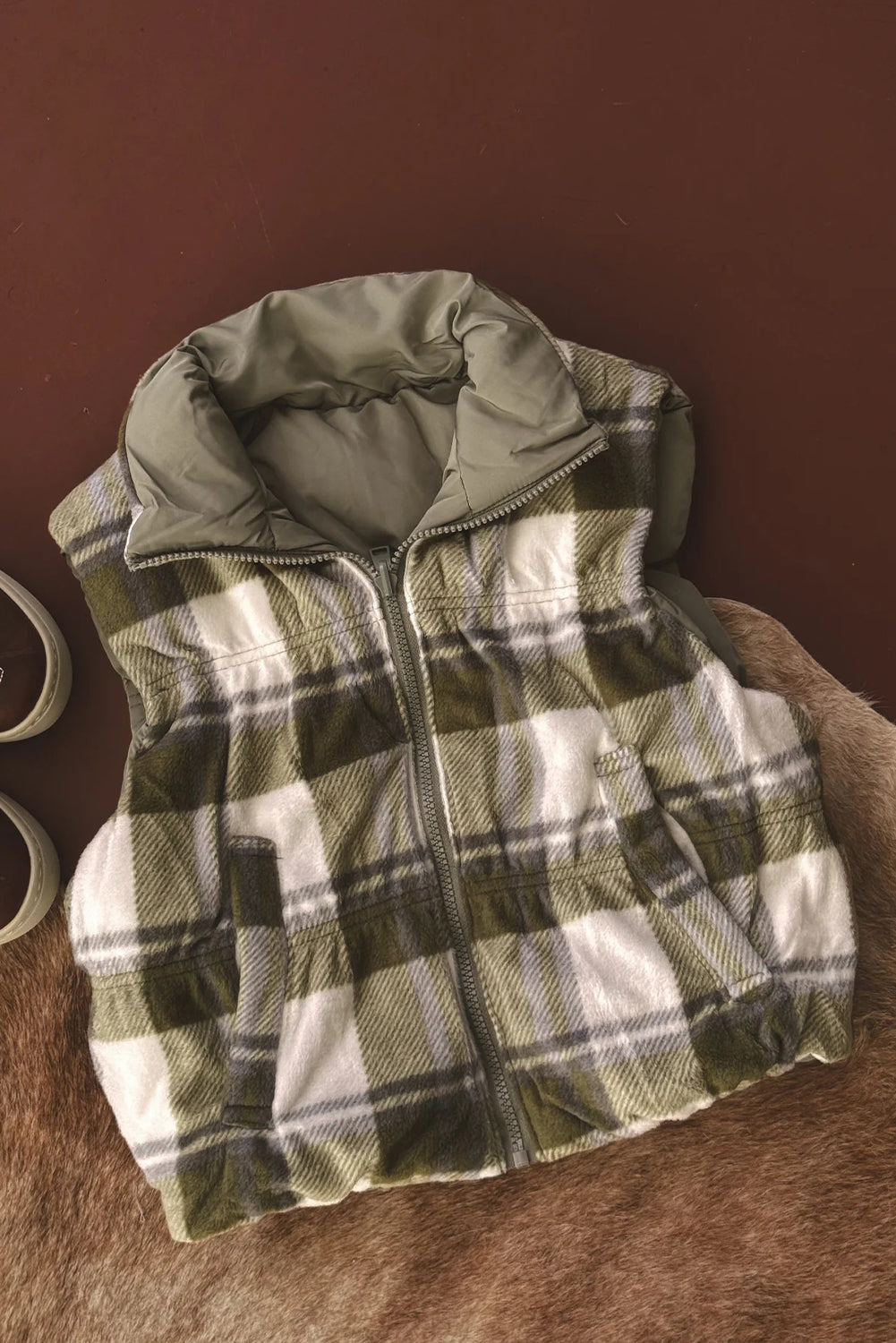 Laurel Green Inner Plaid Contrasted Zip Up Puffer Vest