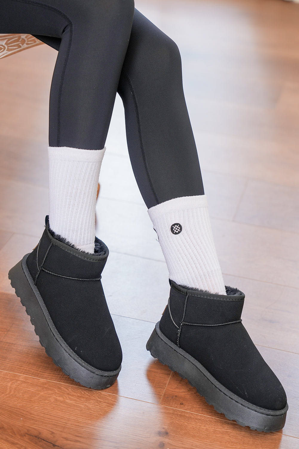 Black Faux Fur Lined Suede Ankle Snow Boots