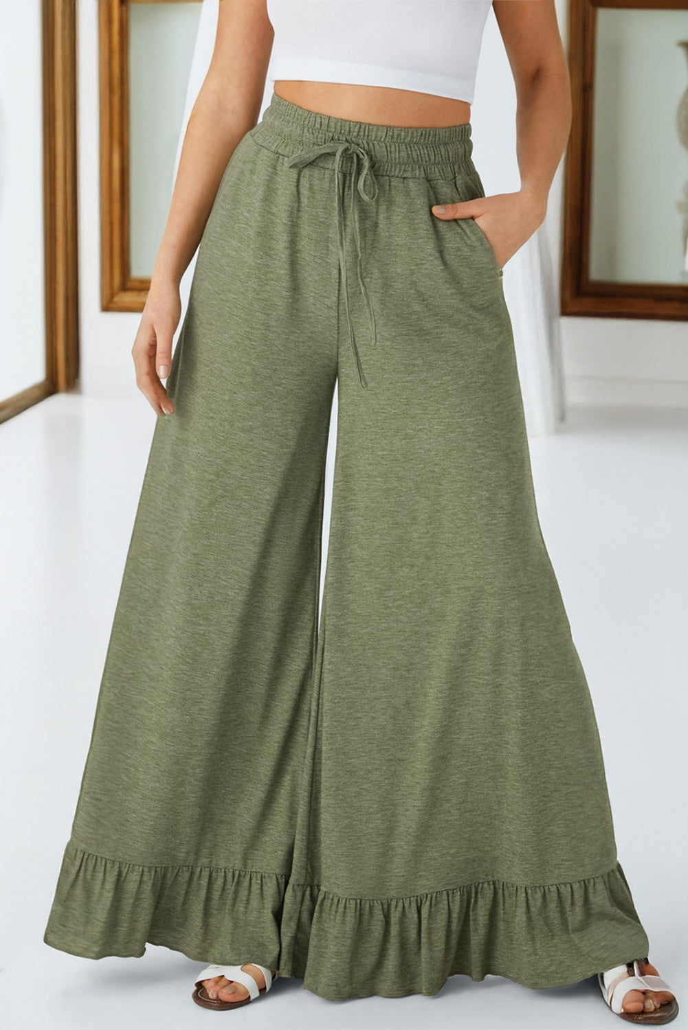 wide leg pants with pockets