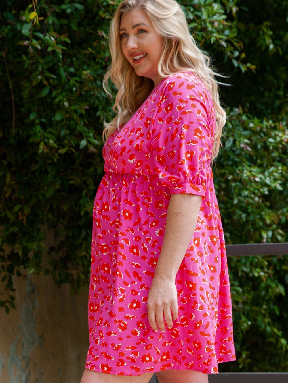 Leopard Print Plus Size Babydoll Dress with V Neck and Bubble Sleeves