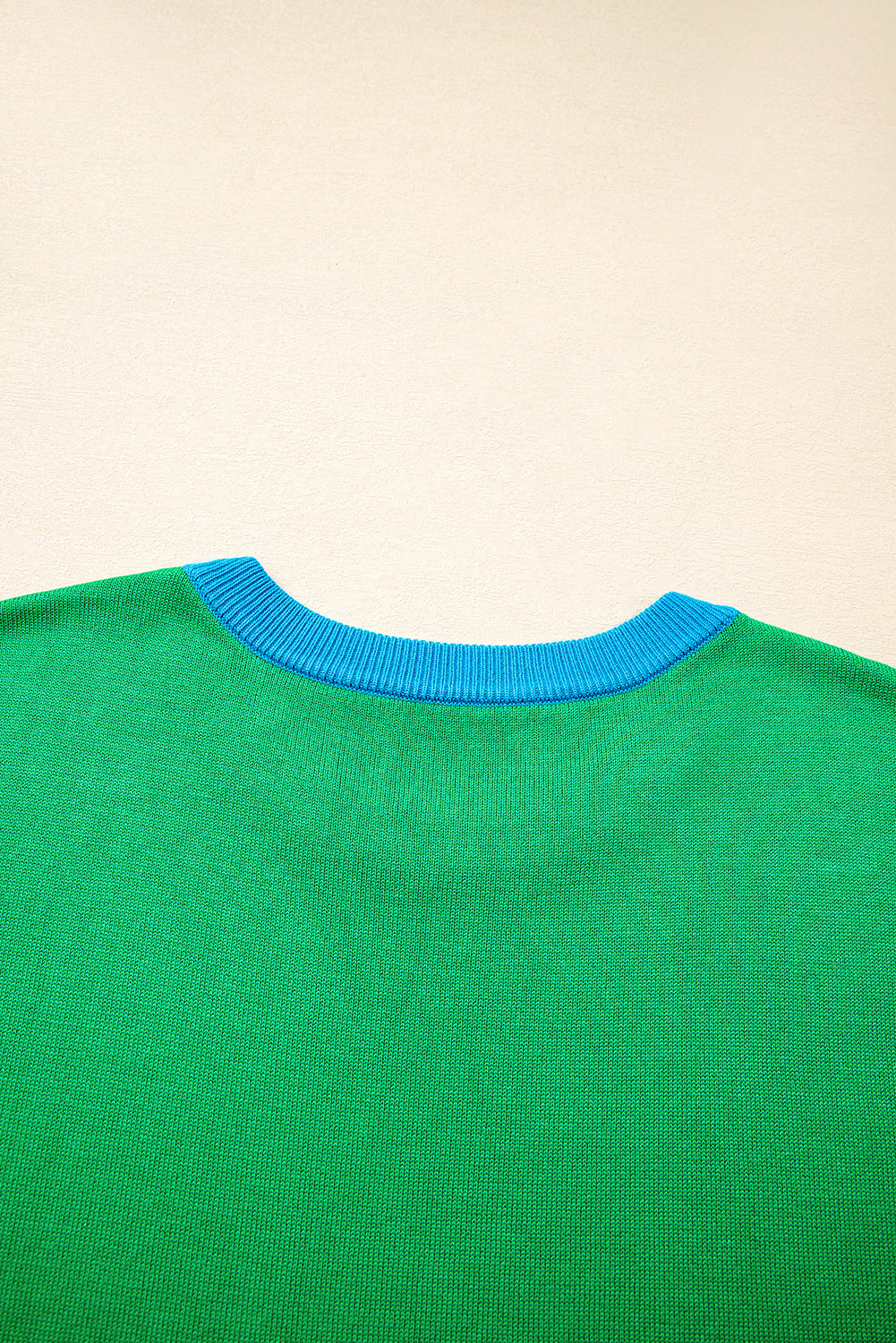 green short sleeve sweater