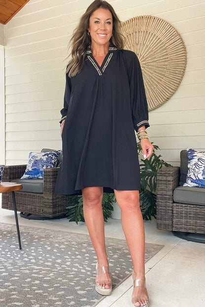 Black Contrast Trim V Neck Bracelet Sleeve Shift Mini Dress