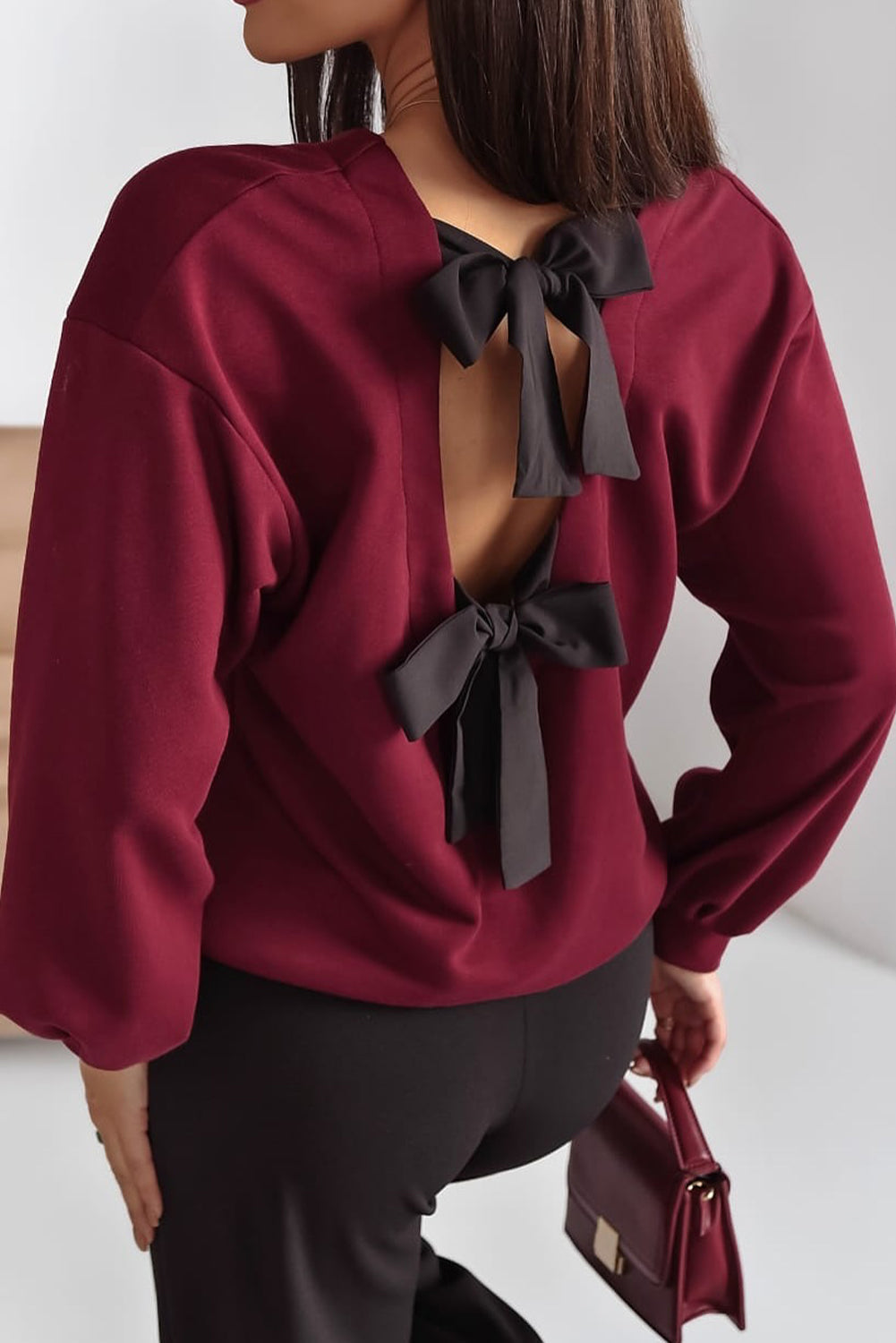 Burgundy Contrast Tied Hollow-out Back Drop Shoulder Round Neck Top