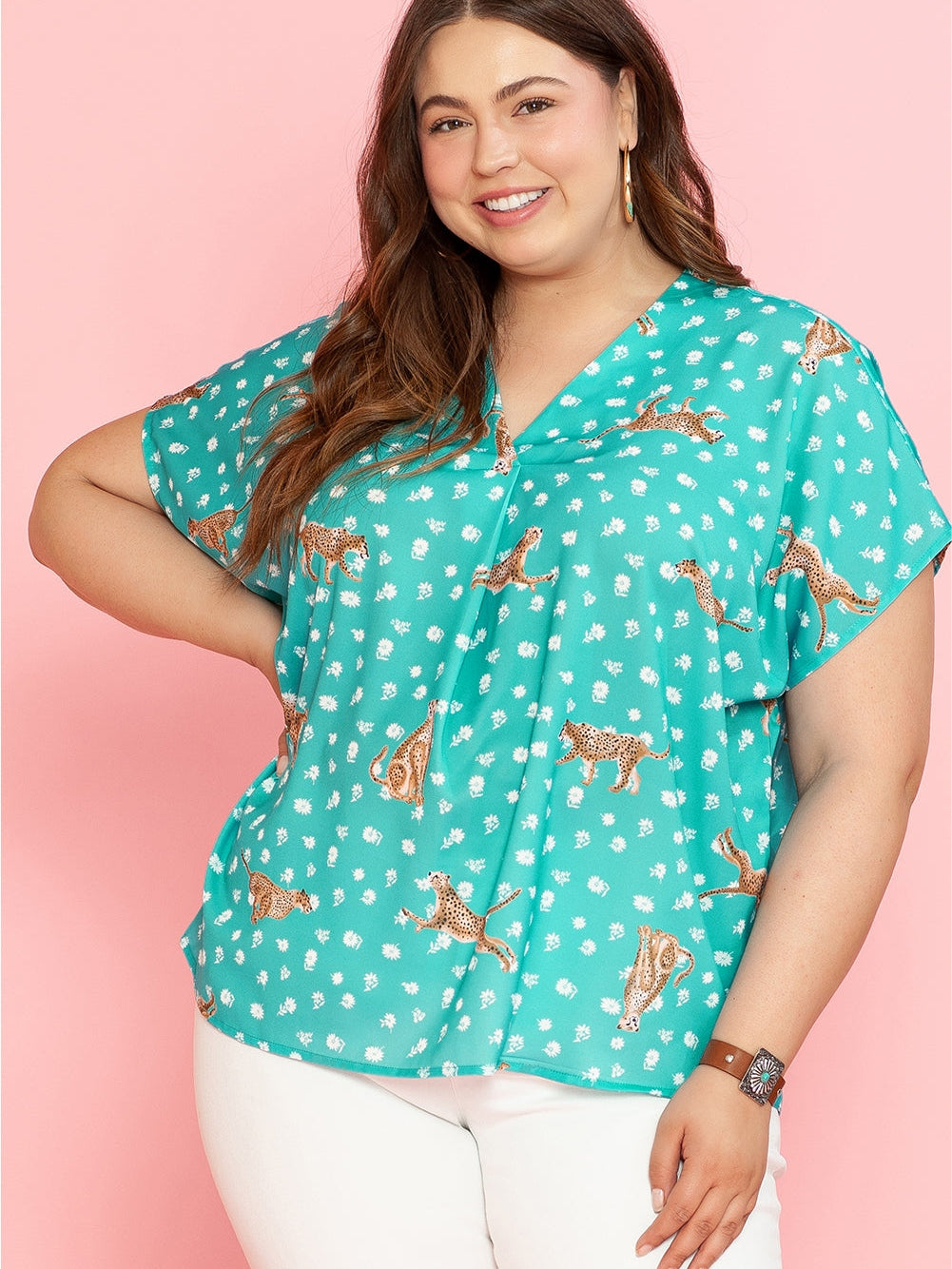 Green Cheetah Print V Neck Short Sleeve Plus Top