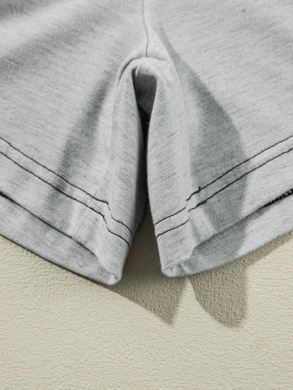 Gray Contrast Stitching Cuffed Sleeve Plus Shorts Set