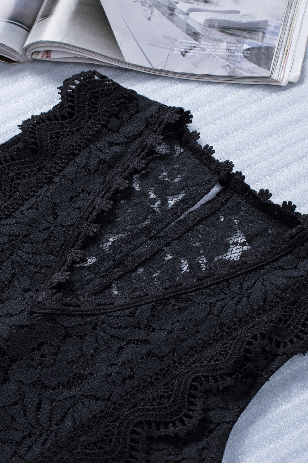Elegant Black Lace Sleeveless V-Neck Top