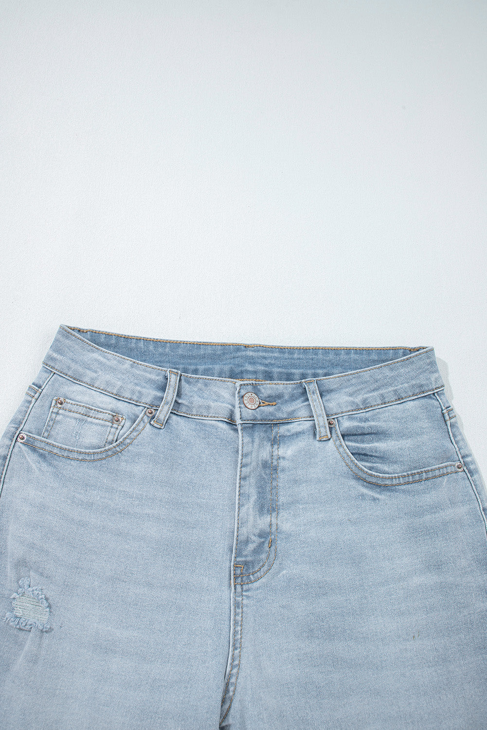 distressed skinny jeans