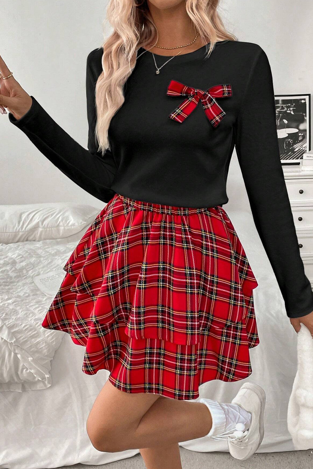 Red Long Sleeve Tee Plaid Bow Decor Ruffle Mini Skirt 2pcs Set