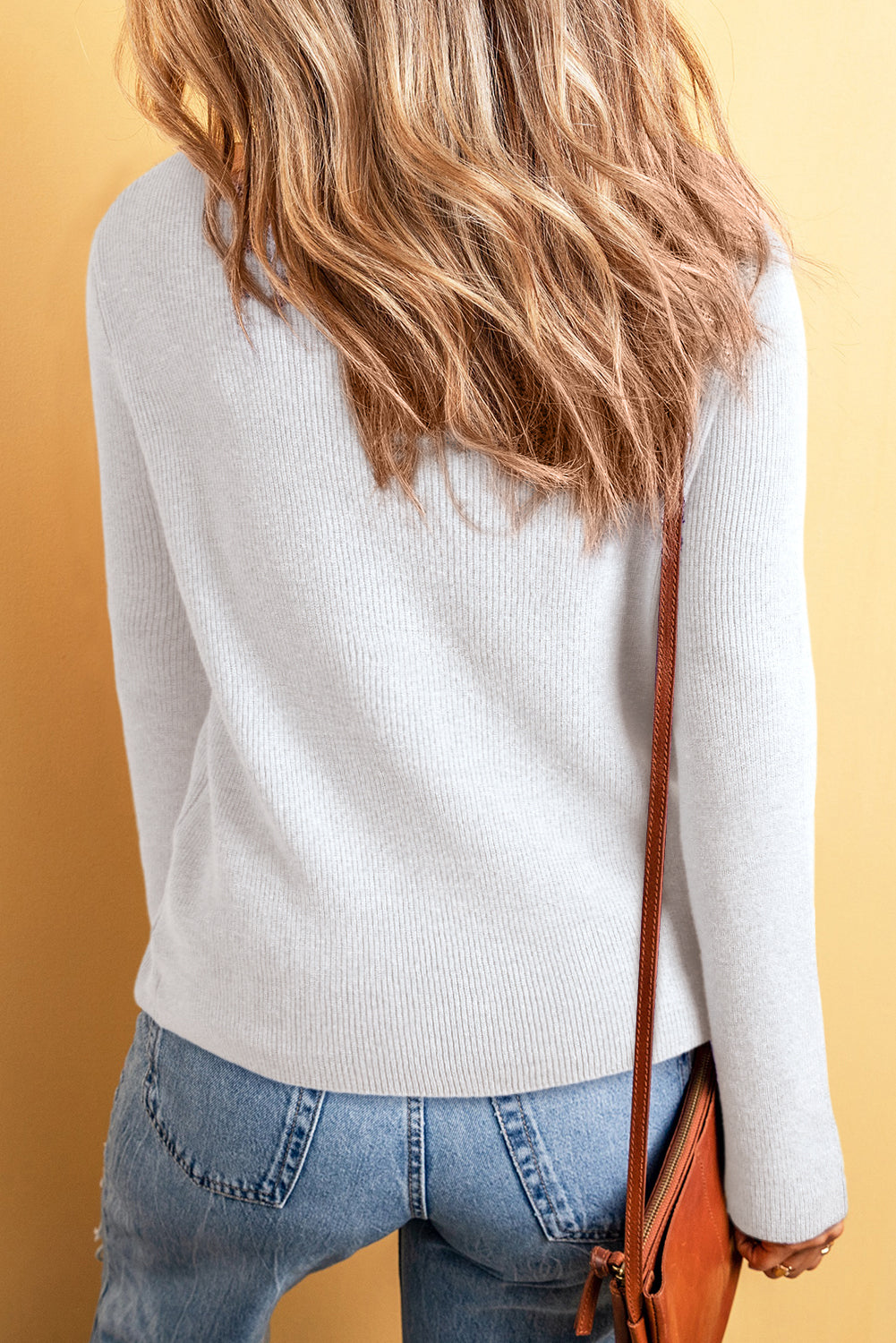 white v neck cardigan