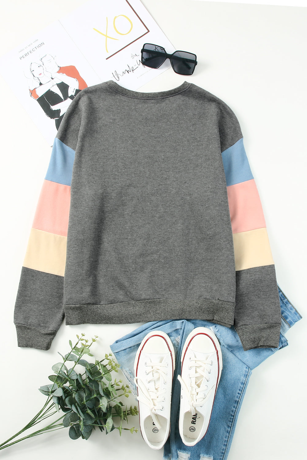 Gray Colorblock Pullover Sweater with Long Sleeves