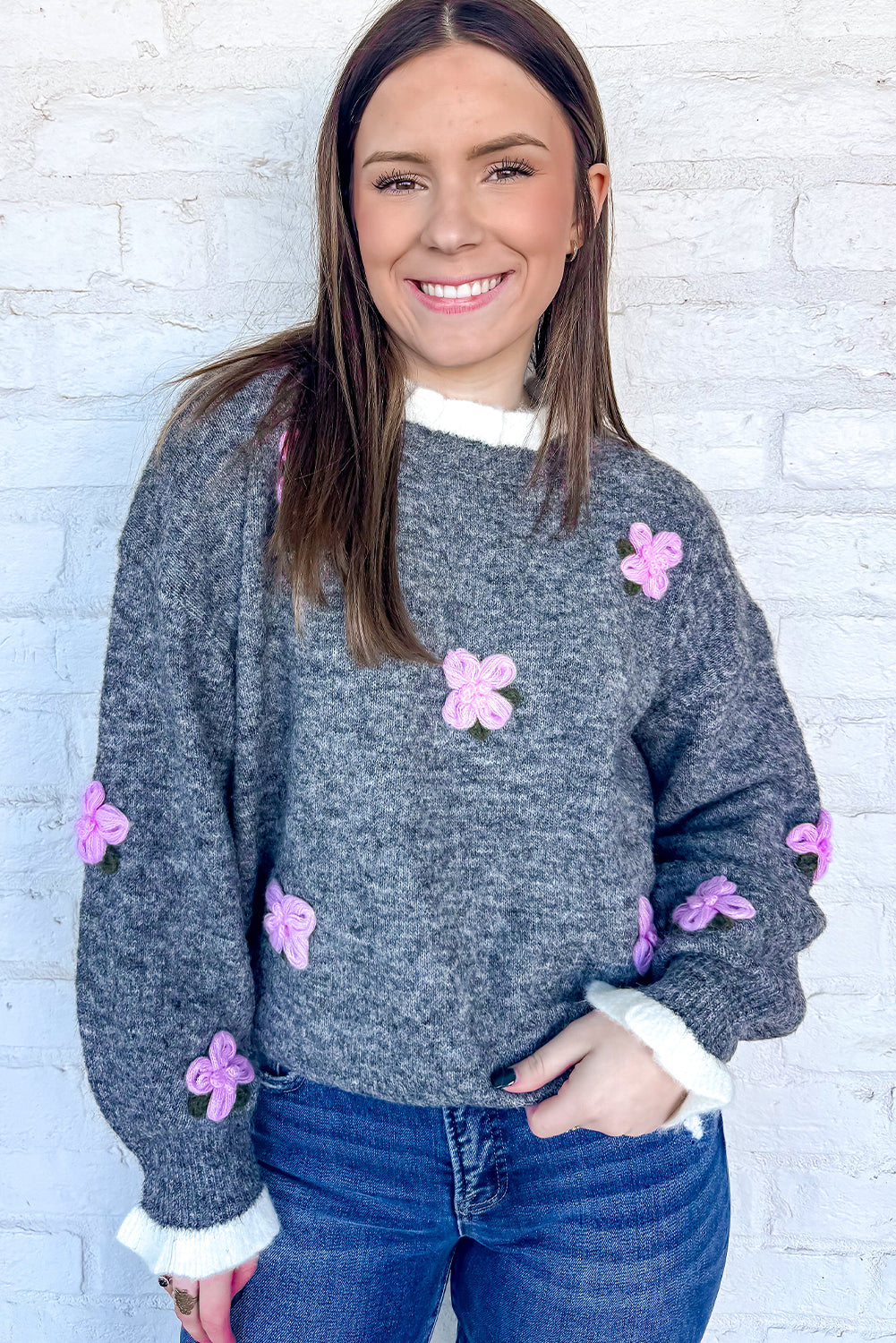Medium Grey Cute Flower Decor Contrast Trim Neck Cuffed Sweater