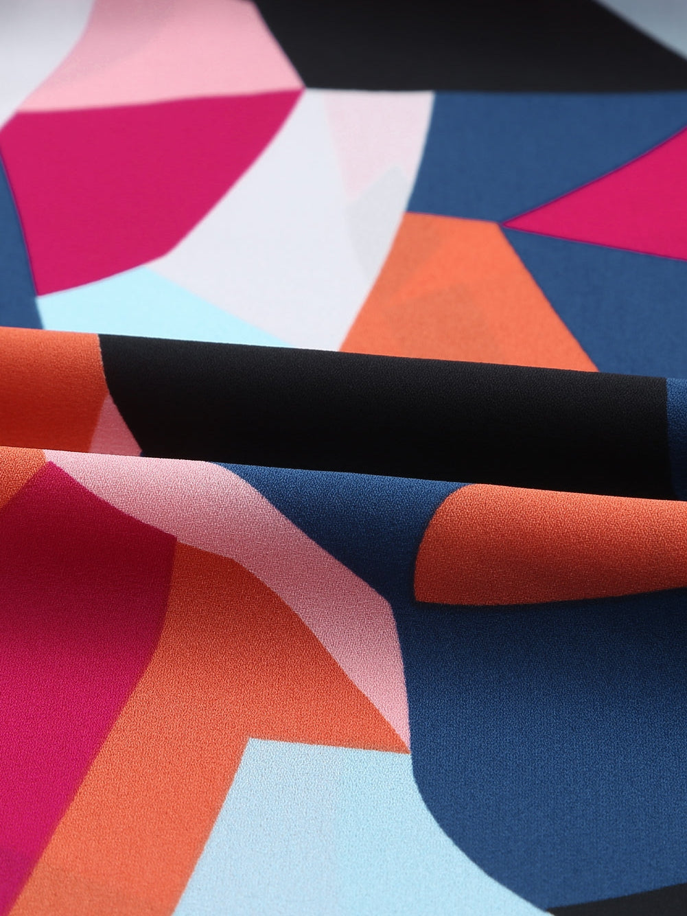 Glowing Abstract Pattern Ruffled Sleeve Crewneck Blouse