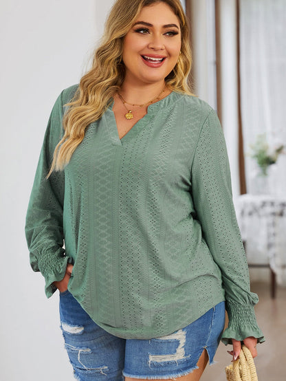 Green Eyelet Jacquard Split Neck Flounce Sleeve Plus Size Blouse