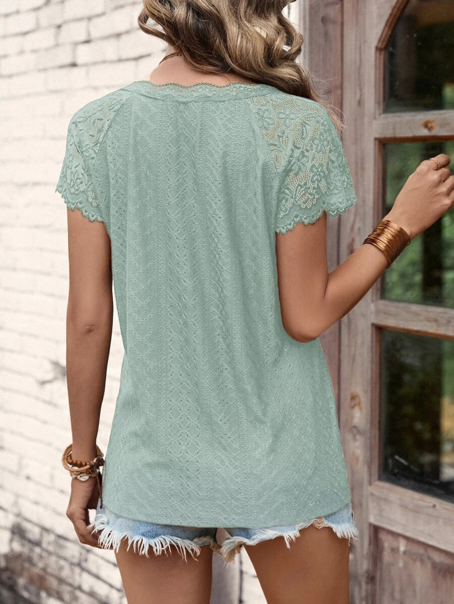 T-Shirts - V-Neck Stitching Lace Loose Short-Sleeved T-Shirt - MsDressly