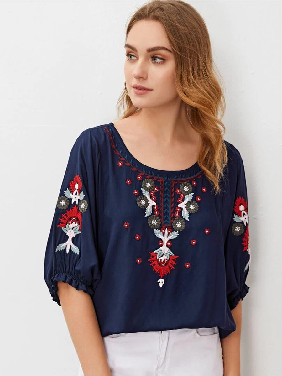 T-Shirts - Round Neck Heavy Industry Embroidery Loose T-Shirt - MsDressly