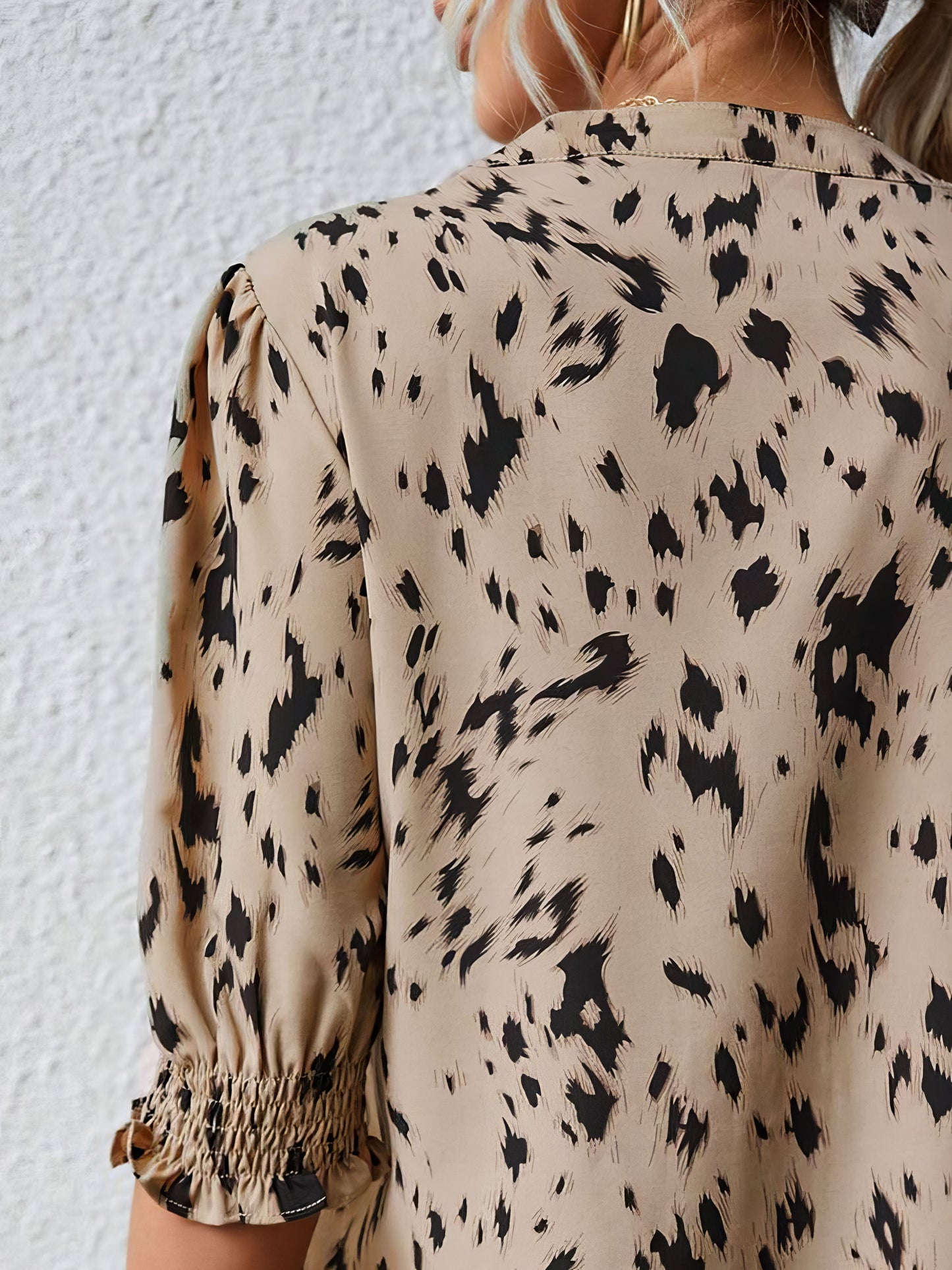 Blouses - Print Loose Ruffle Sleeve Round Neck Blouse - MsDressly