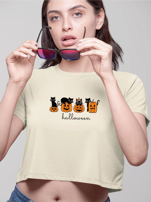 Halloween With Cats And Pumpkins Print Crew Neck Crop T-Shirts Casual Short Sleeve Top For Spring & Summer Women's Clothing
