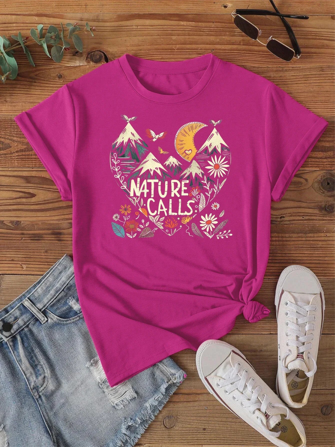 Heart Shaped Adventure 'Nature Calls' Print T-shirt Short Sleeve Crew Neck Casual Top For Summer & Spring Women's Clothing