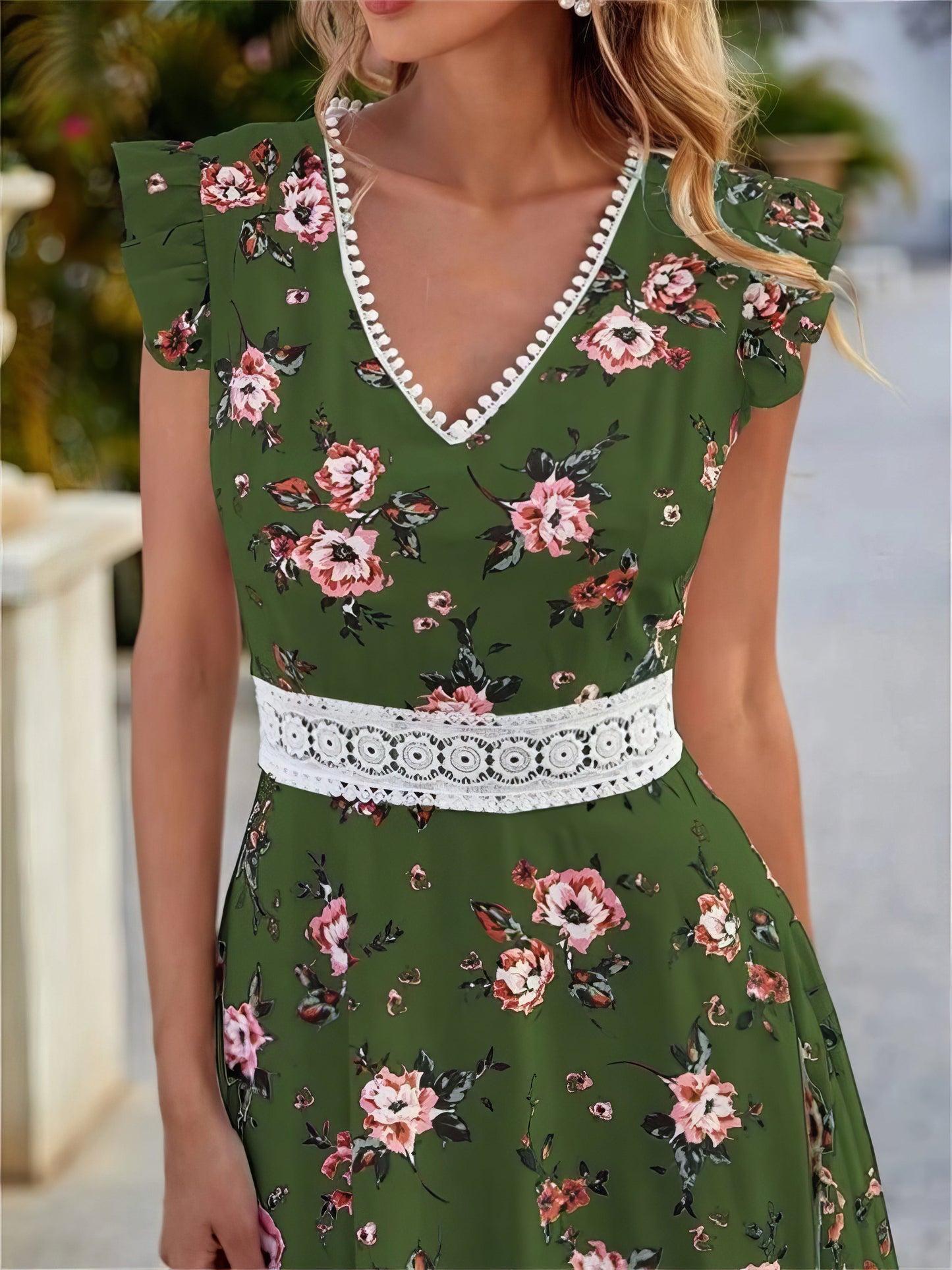 Maxi Dresses - Floral Print V-Neck Sleeveless Dress - MsDressly