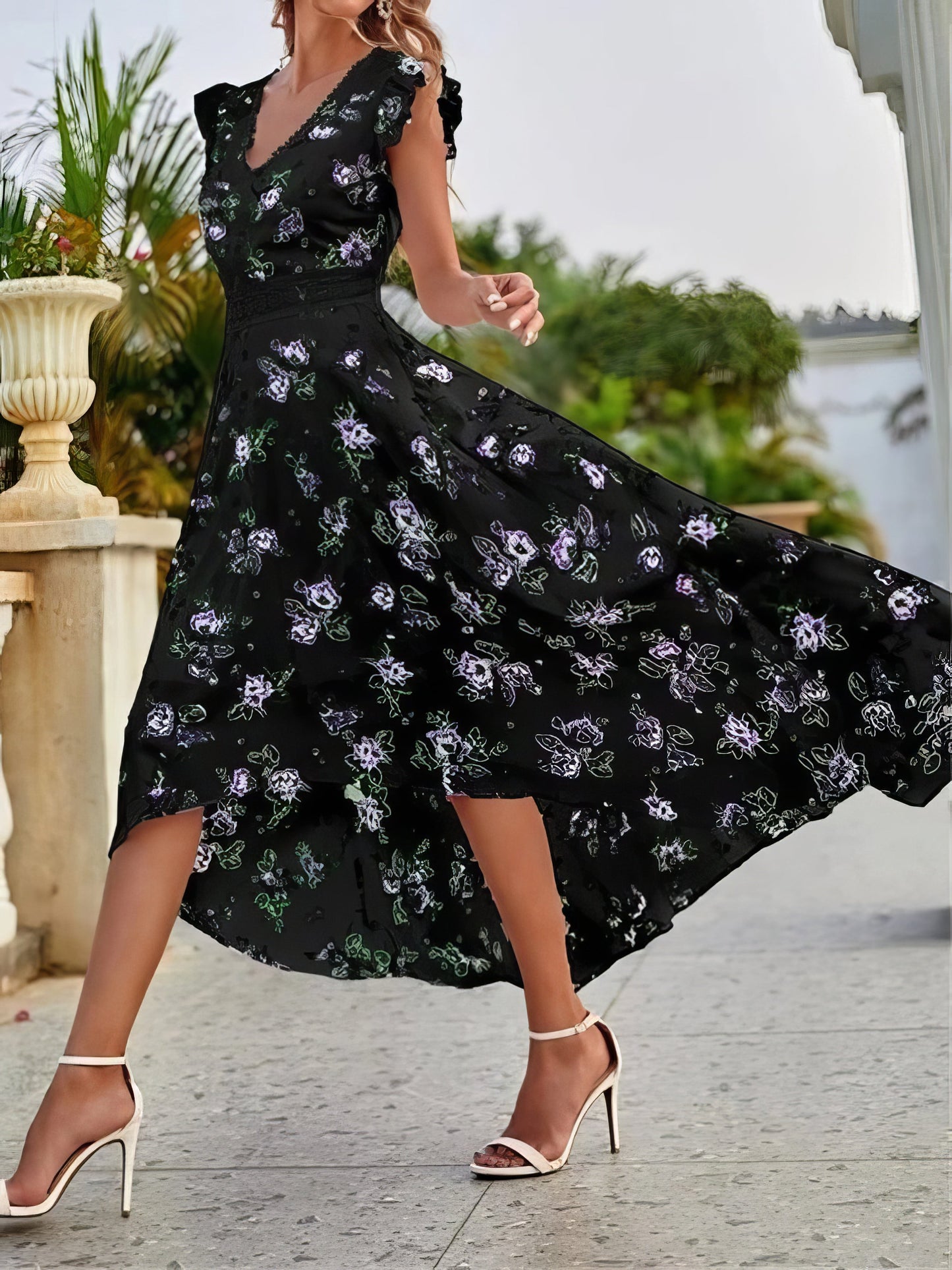 Maxi Dresses - Floral Print V-Neck Sleeveless Dress - MsDressly