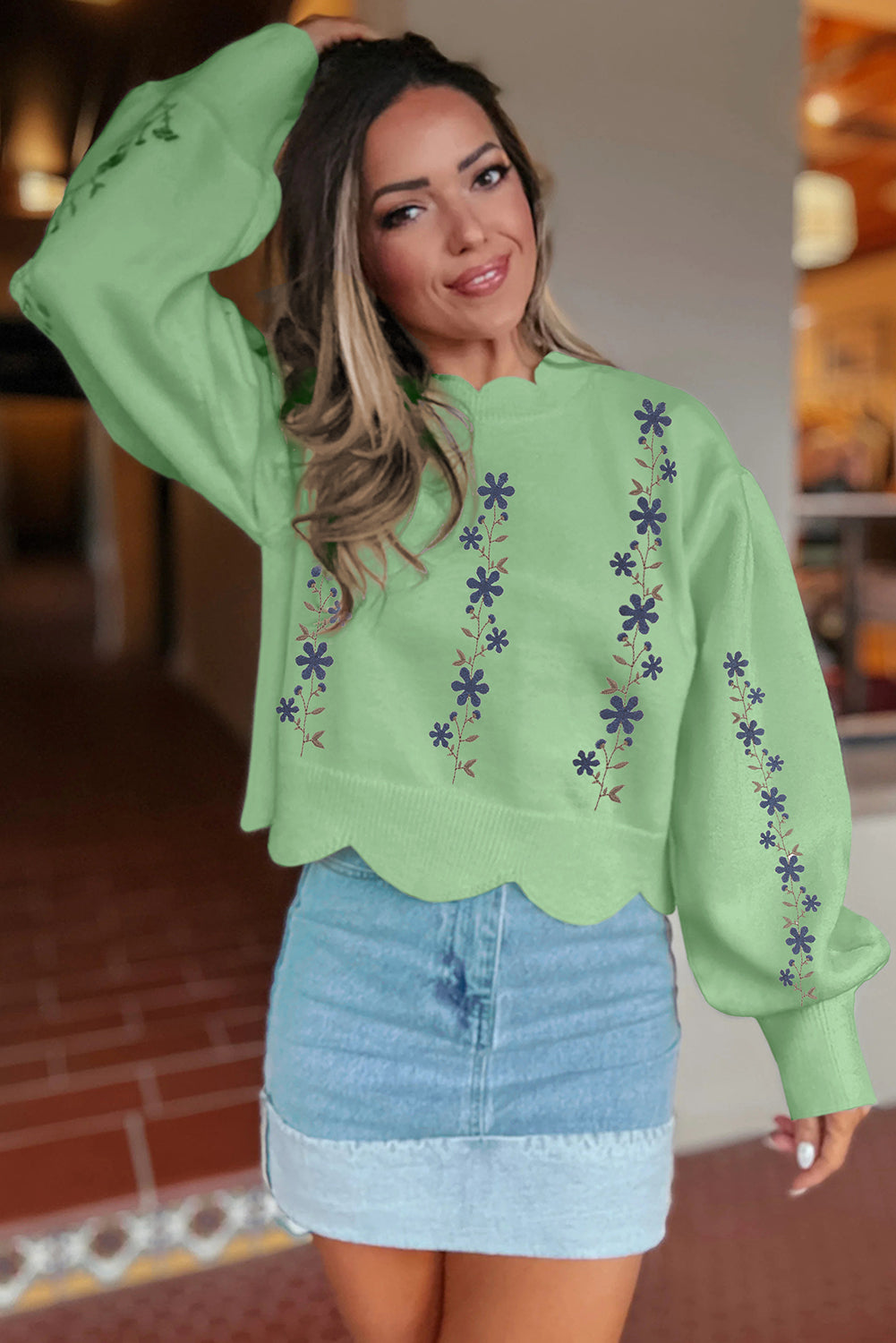 Light Green Floral Embroidered Scallop Hem Cropped Sweater