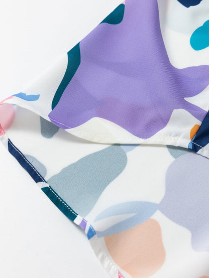 Sky Blue Geometric Print Puff Sleeve V Neck Top for Curvy Fashionistas