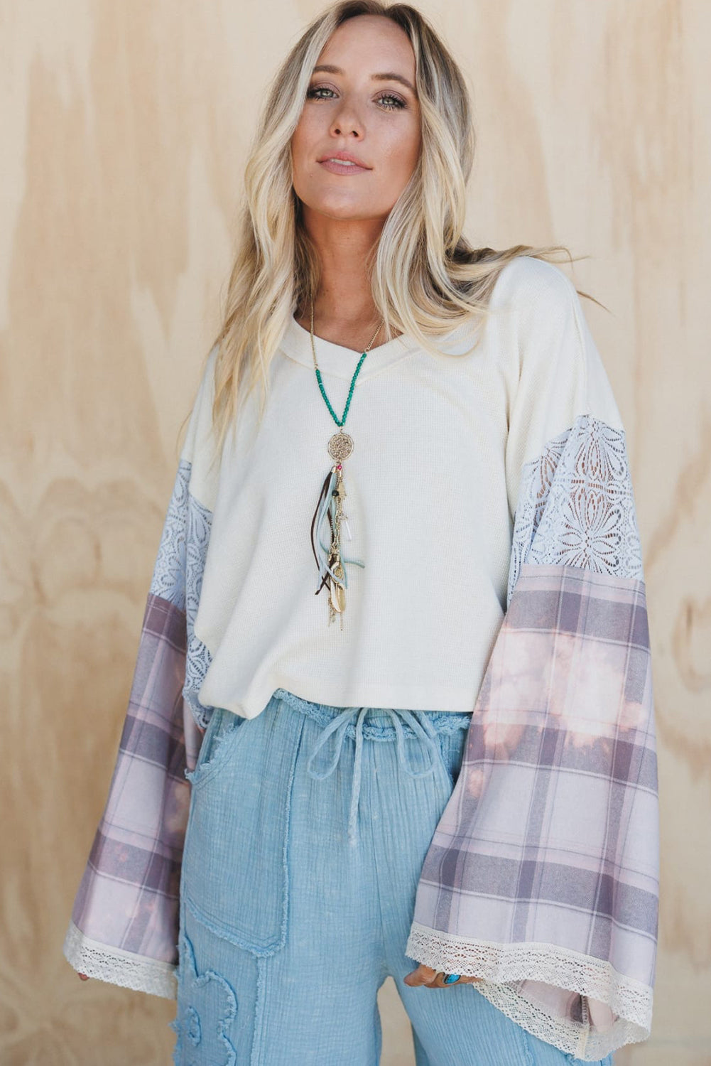 White Peace Sign Plaid Lace Patchwork Loose Long Sleeve Cropped Top