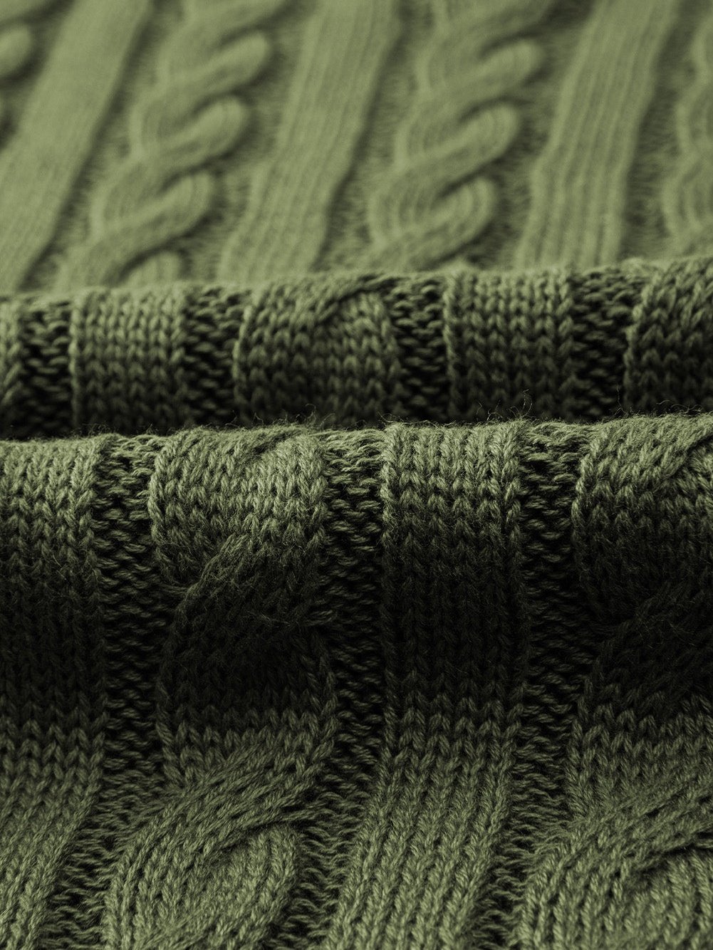 Green Jungle Cable Knit Short Sleeve Sweater with Crew Neck