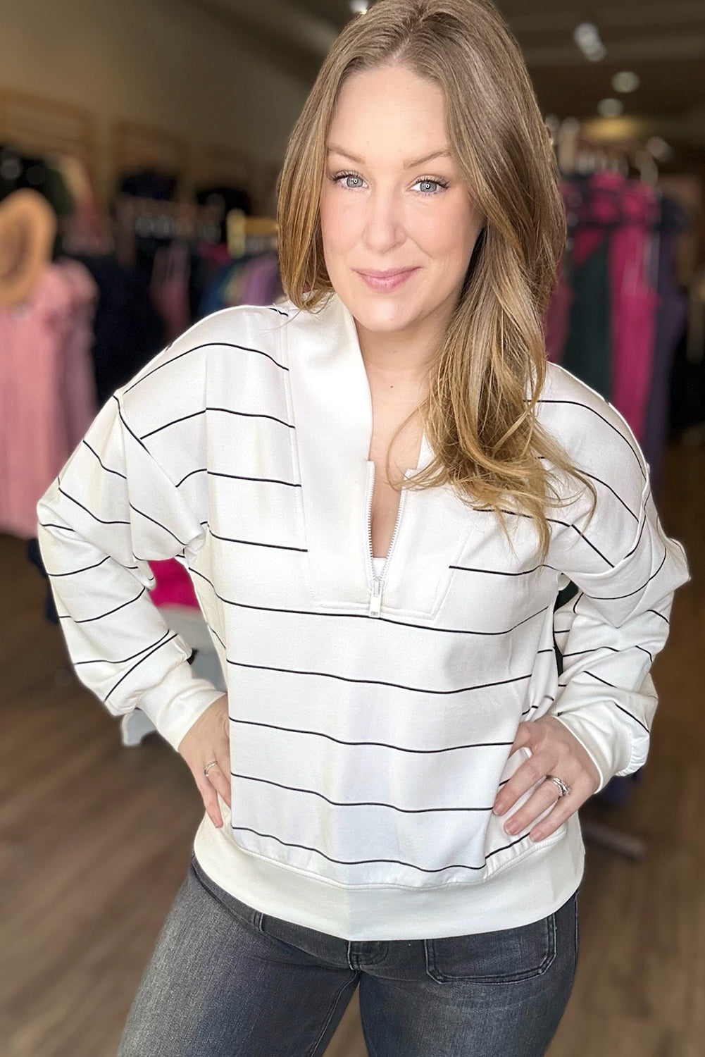White Striped Zipped V Neck Casual Pullover Top