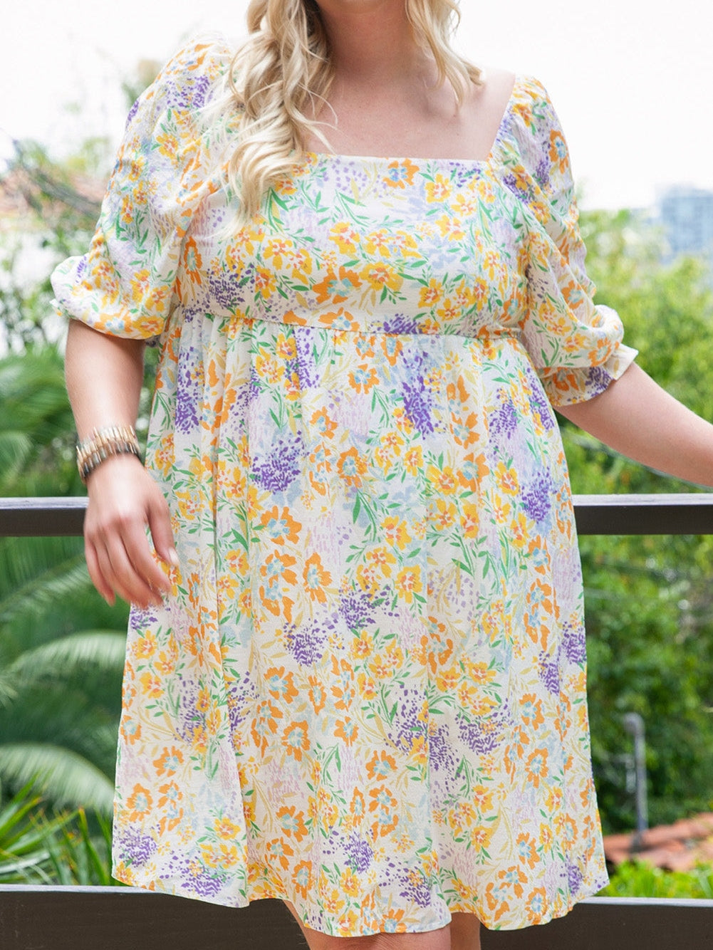 Floral Print Ruffle Sleeve Plus Size Mini Dress