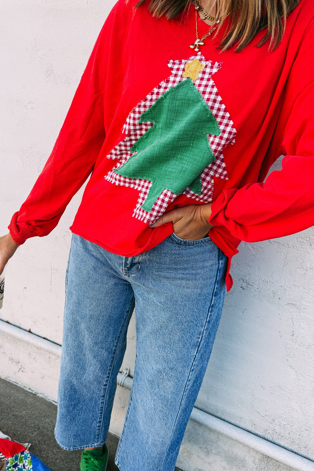 Fiery Red Plaid Frayed Double Christmas Tree Patched Drop Shoulder Plus Size Sweatshirt
