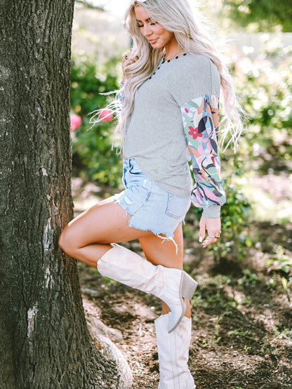 Elegant Gray Floral Lantern Sleeve V-Neck Blouse