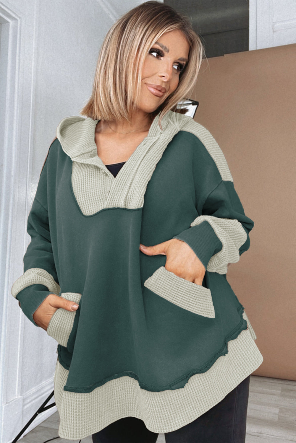 Blackish Green Waffle Contrast Patchwork Plus Size Pocketed Hoodie