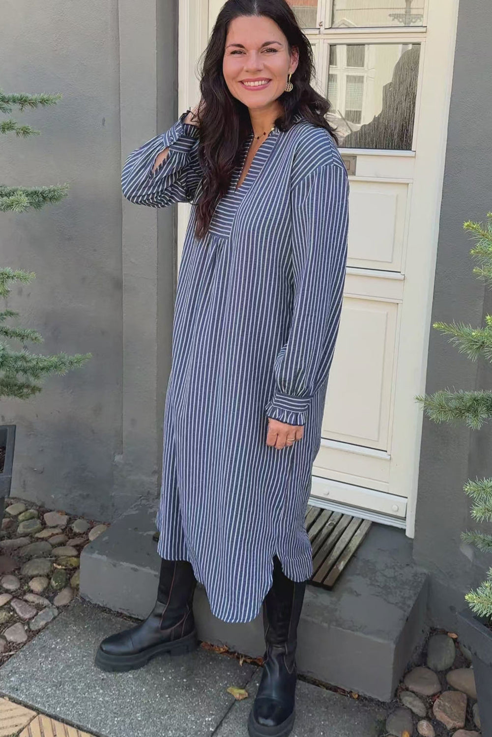 Blue Stripe Plus Size V Neck Side Slit Long Sleeve Shift Midi Dress