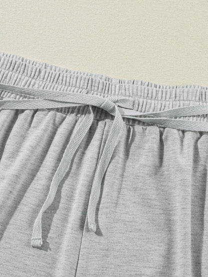 Gray Contrast Stitching Cuffed Sleeve Plus Shorts Set