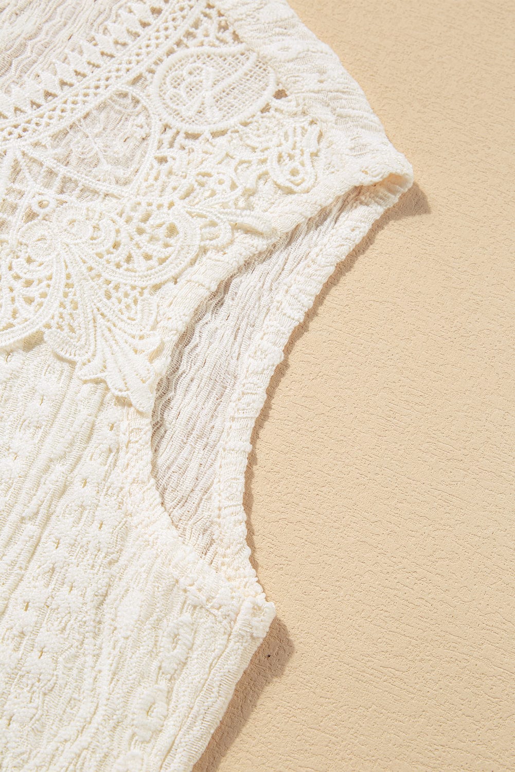 Apricot Lace Crochet Keyhole Back Sleeveless Tank Top