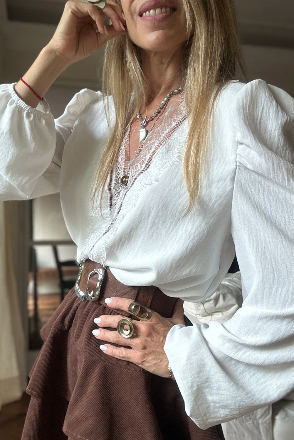 White Eyelash Patched V Neckline Puff Sleeve Blouse