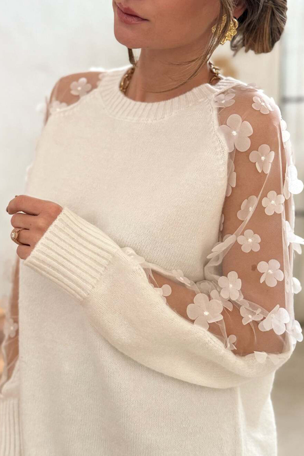 White Flower Applique Mesh Patchwork Sleeve Ribbed Trim Sweater
