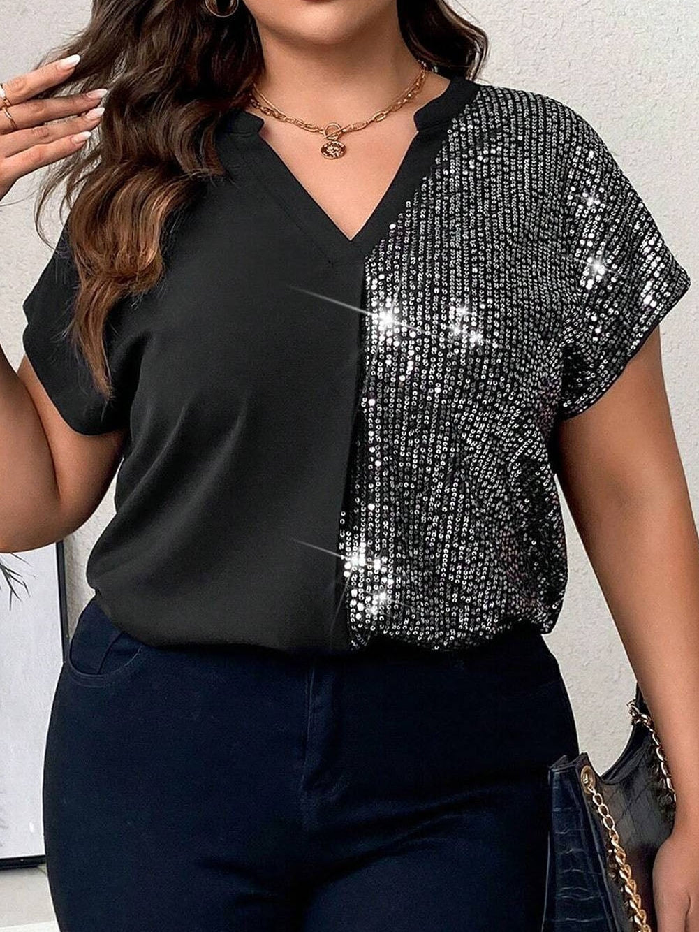 Black Plus Size Sequined Patchwork V Neck Tee