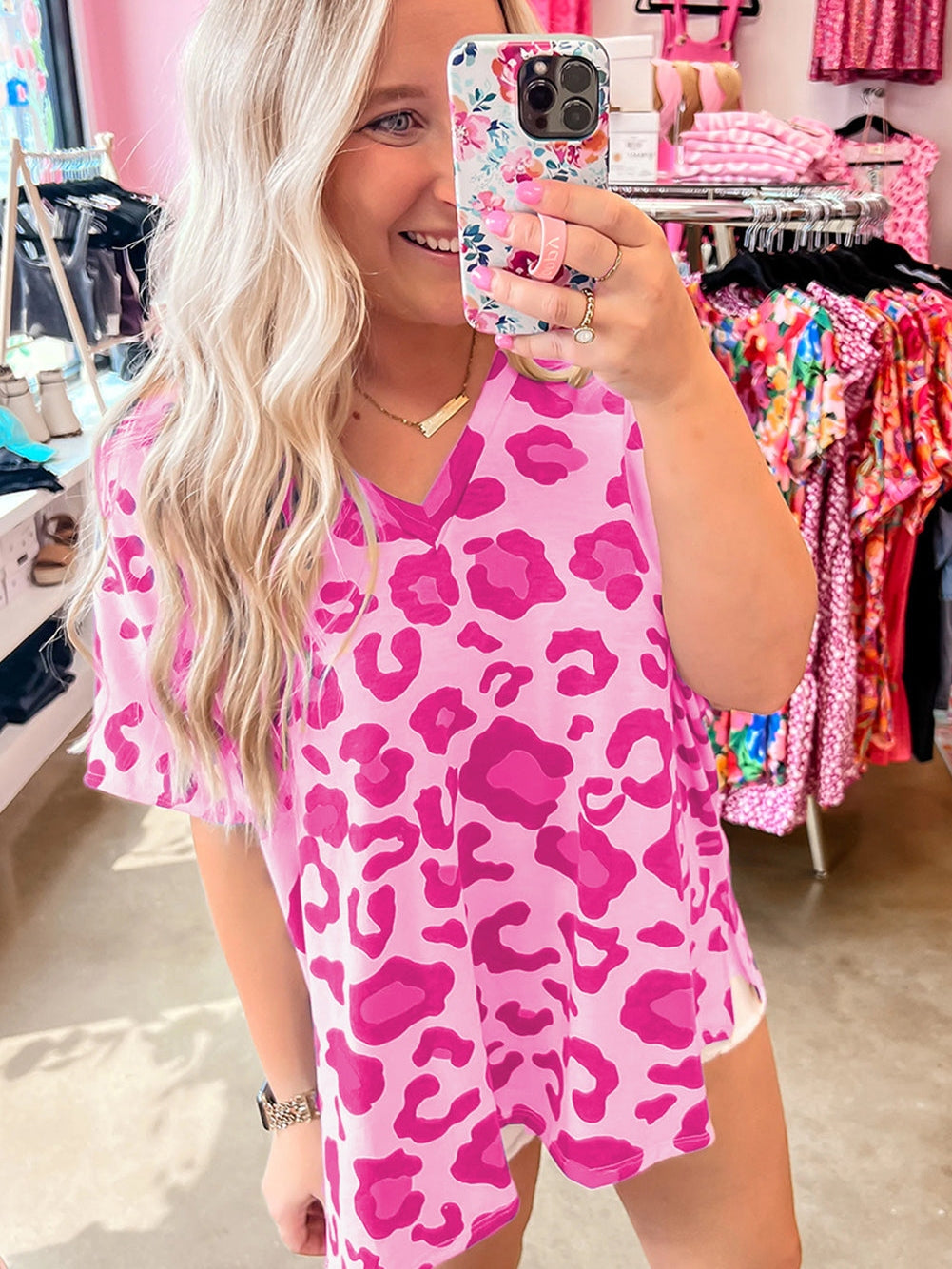 Floral Leopard Print Oversized V-Neck Plus Size T-Shirt