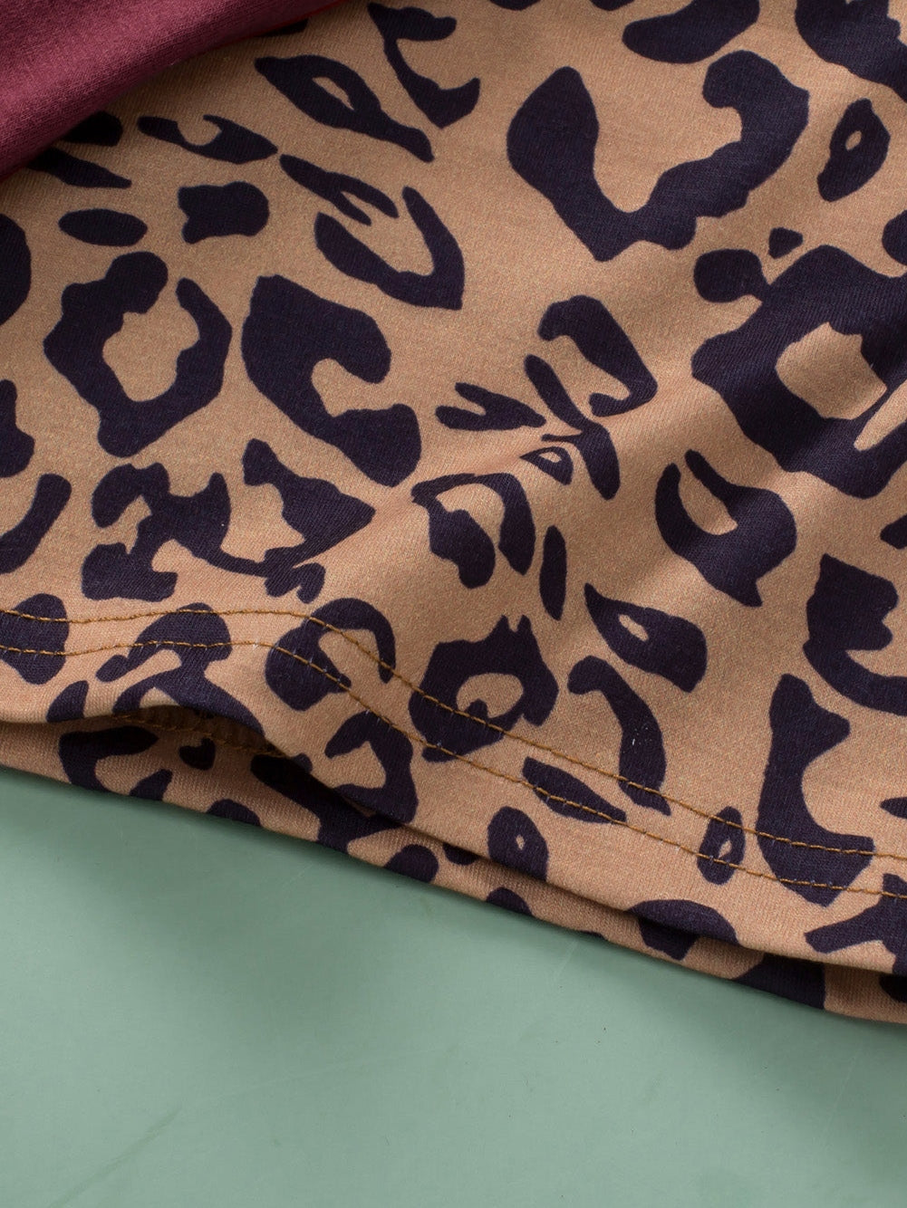 Leopard Print Raglan Sleeve Burgundy Plus Size Tee