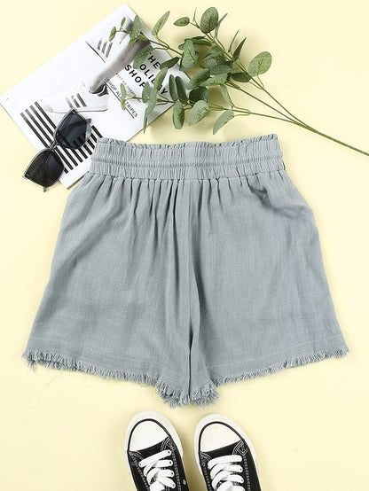Beachy Gray Frayed Hem Pocketed Shorts