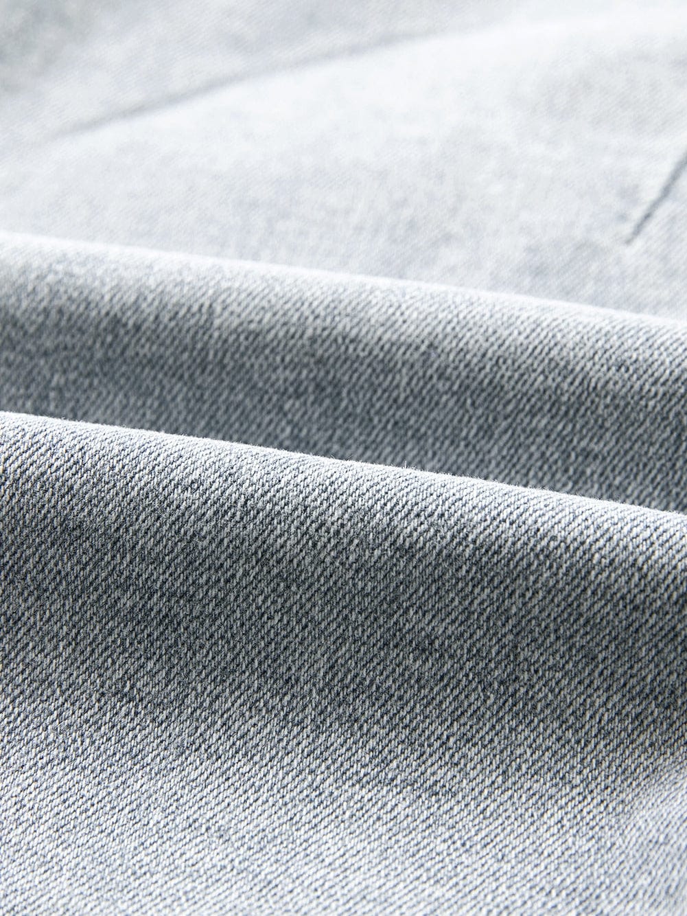 Beau Blue Feminine Ruffled Denim Shorts with Flap Pockets