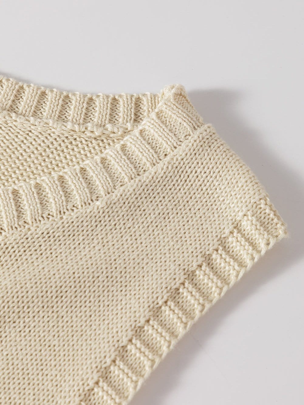 Beige Pointelle Bottom Detail Knitted Sleeveless Sweater Tank Top